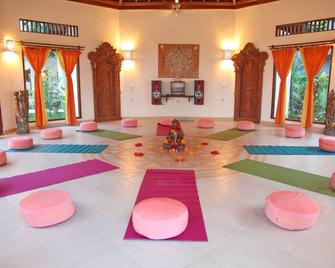 Felicianas Resort - Tejakula - Lobby