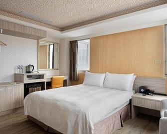 West Hotel - Puli Township - Bedroom