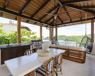 Casita in LC located next to Casa Chameleon private terrace and amazing views - Las Catalinas - Balcony