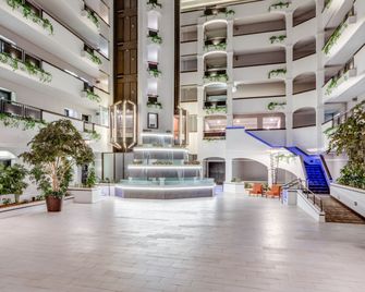 Holiday Inn & Suites Springfield - I-44 By IHG - Springfield - Reception
