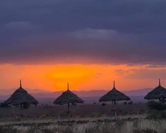Amanya 1 -Bed King Lion Tent - Amboseli - Outdoors view
