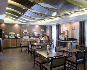 Holiday Inn Express & Suites Oxford - Oxford - Restaurante