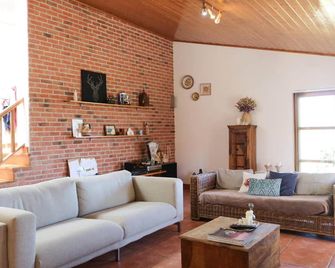 Quinta Amarela - B&B - Nazaré - Sala de estar