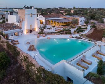 Masseria Samenti - Torre Suda - Piscina