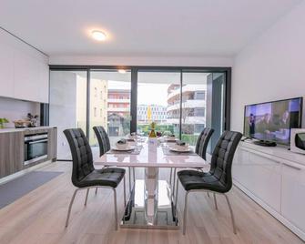 Magic Home - Lugano - Sala de jantar