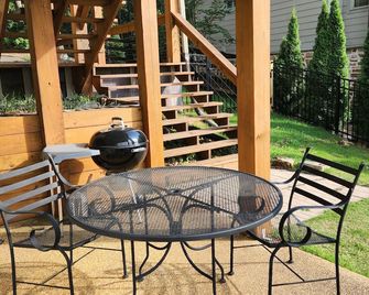 Sunsetviews - Screened Porch - Jasper - Patio