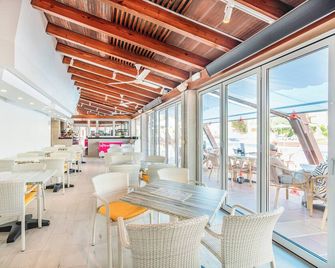 Aparthotel Flora - Puerto de Pollensa - Restaurante