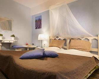 Greek House Hotel - نيوس مارماراس - غرفة نوم