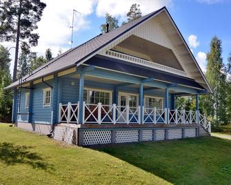 Revontuli Resort Cottages - Hankasalmi - Edificio