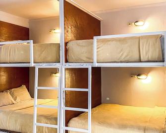 Ala Hostel - Kuta - Habitación