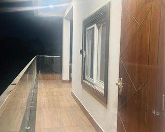 Shree Laadliju Kothi - Deoghar - Tiền sảnh