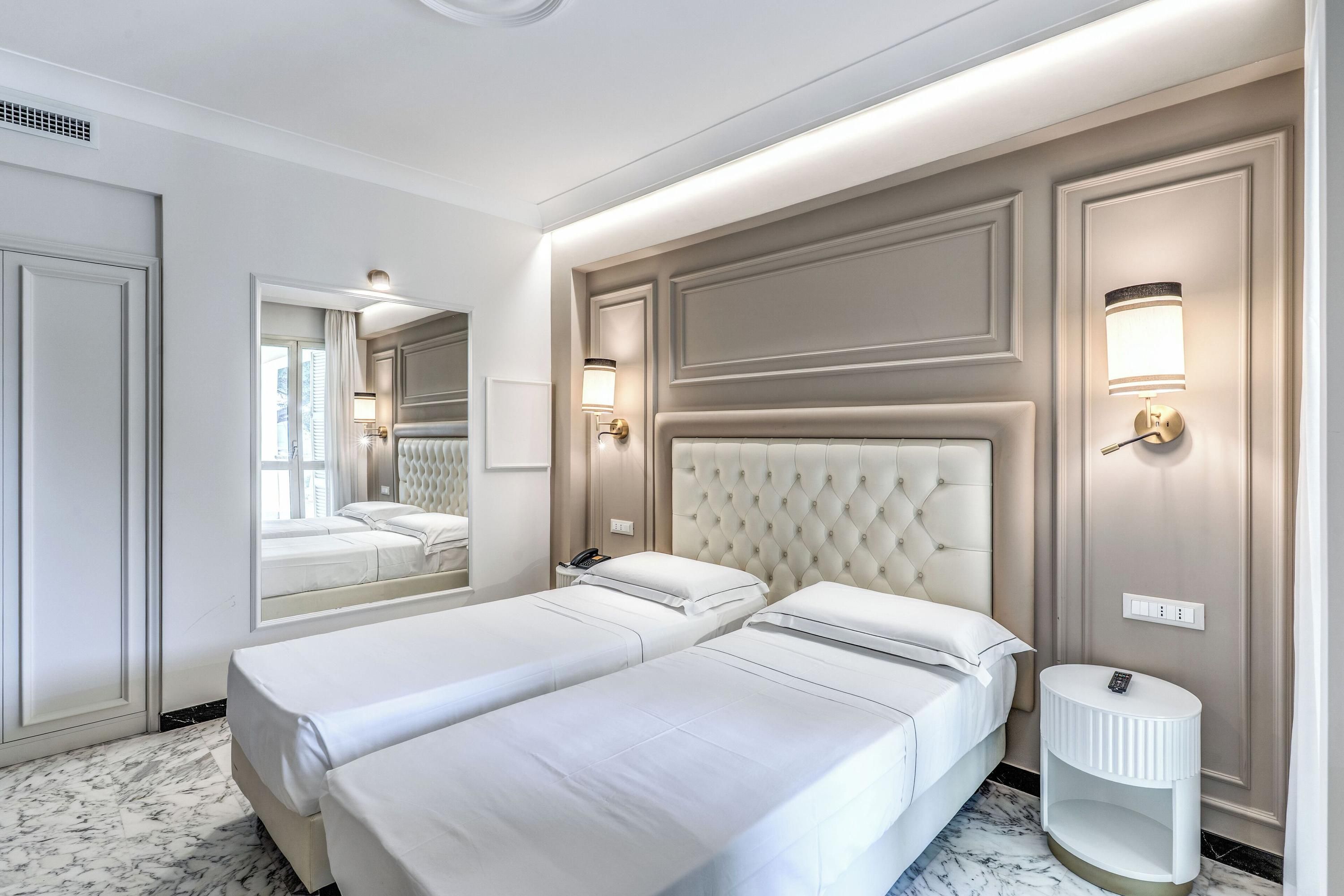 Hotel Castel Vecchio - Castel Gandolfo - Спальня