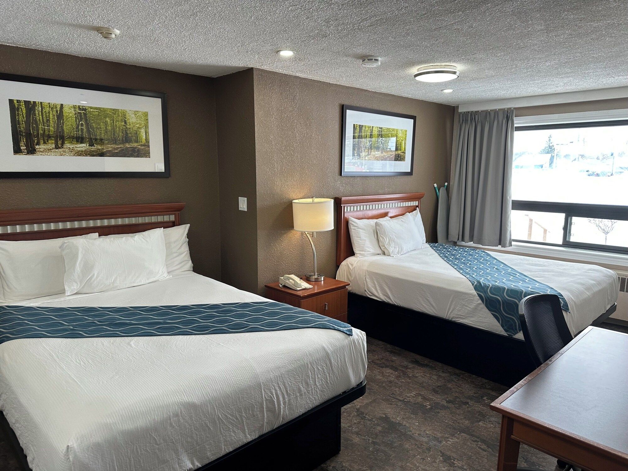 Champlain Motor Inn - Pembroke - Slaapkamer