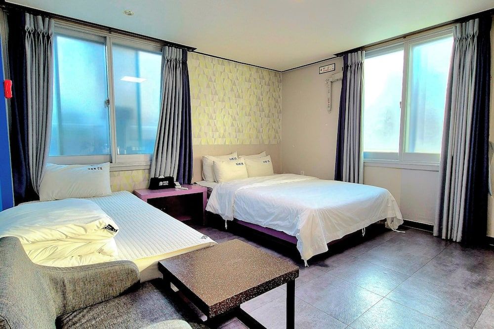 Haruae hotel thumbnail 2