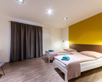 VV hotel & apartments - Brno - Dormitor