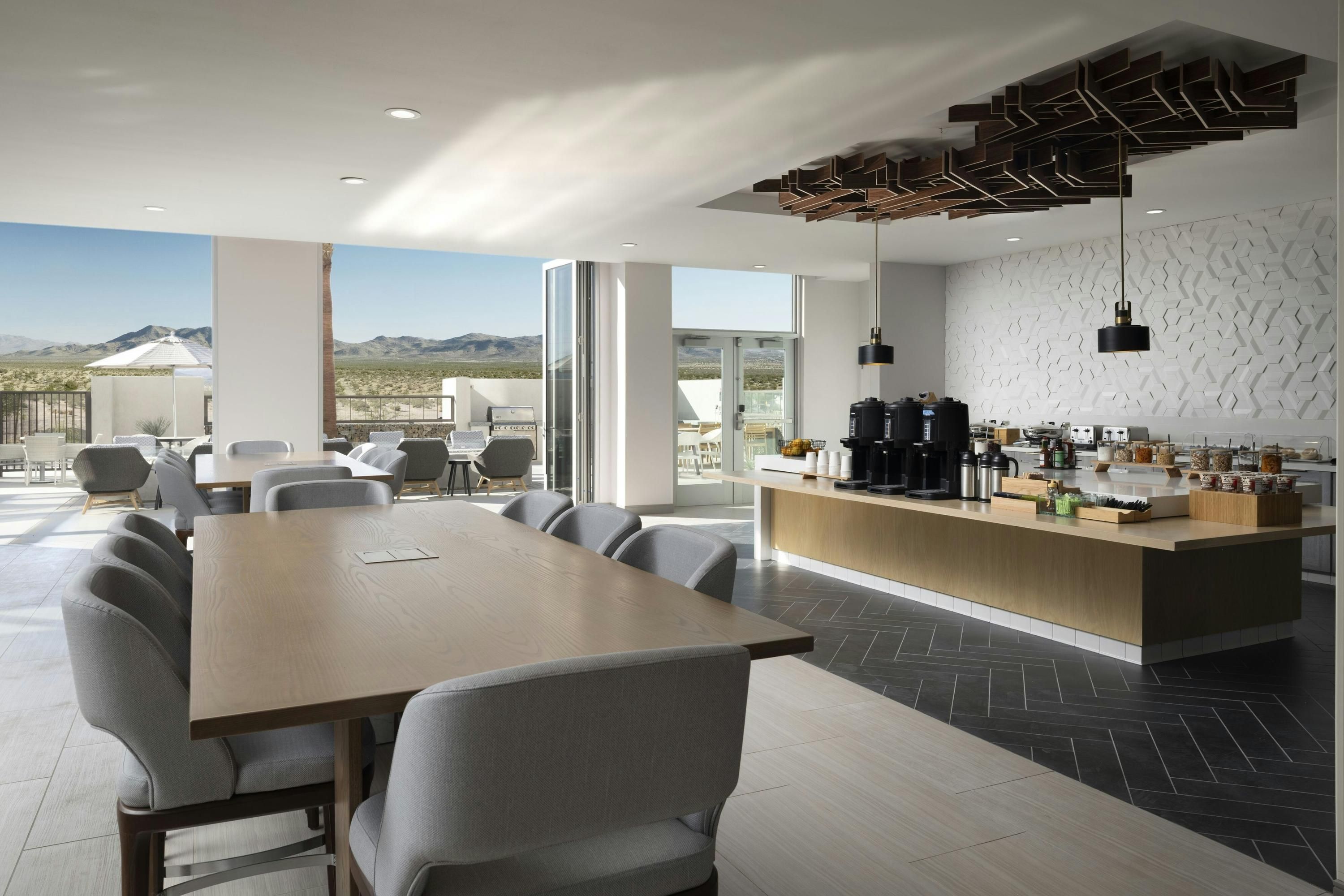 TownePlace Suites by Marriott Marriott Barstow - ברסטאו - מסעדה