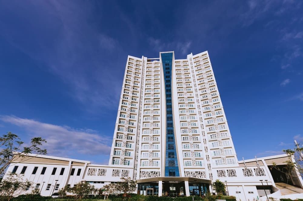 Arterra Hotel And Resort