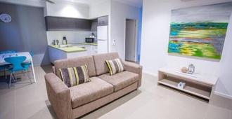 Spinifex Motel & Serviced Apartments - Mount Isa - Sala de estar
