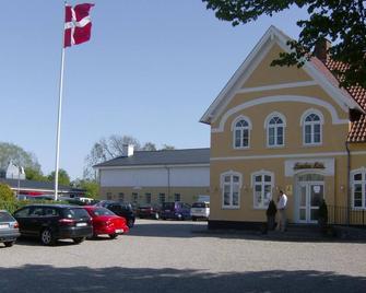 Hotel Frøslev Kro - Padborg - Edifício