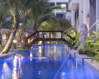 Bali Resort & Apartment - Phnom Penh - Pool