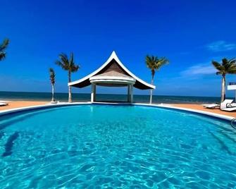 All Shades of Blu -Best Resort in Caye Caulker - Caye Caulker - Pool