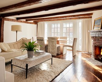 Kennebunkport Captains Collection - Kennebunkport - Salon