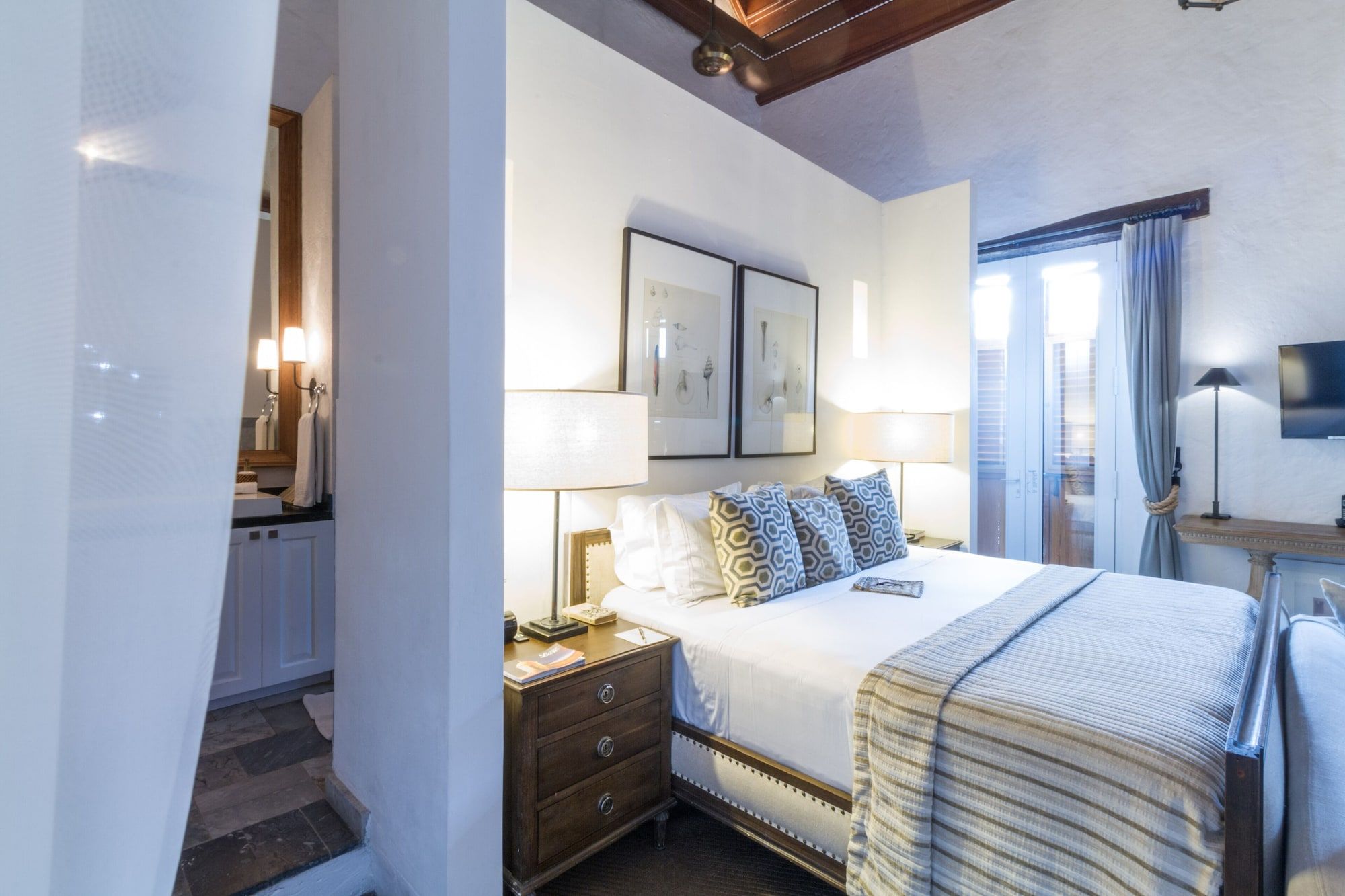 Hotel Boutique Casa del Coliseo - קרטחנה דה אינדיאס - חדר שינה