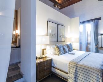 Hotel Boutique Casa del Coliseo - Cartagena de Indias - Habitación