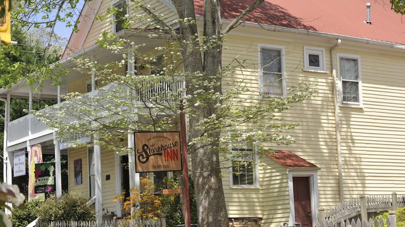 Old Storehouse Inn