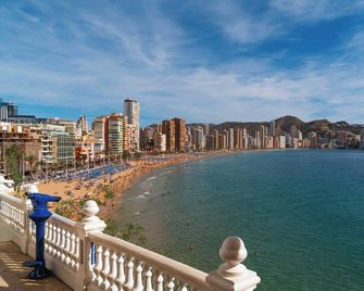 Hotel Major by Limehome - Benidorm