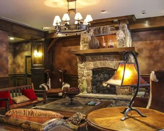 The Village Center at Big Sky Resort - Big Sky - Lounge