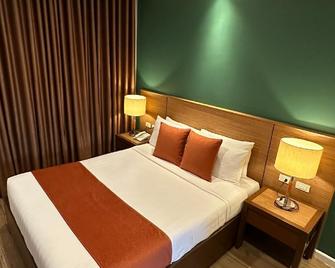 By The Sea Resort Hotel - Olongapo - Sovrum