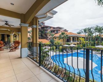 Monte Carlo Luxury Condominiums - Jacó - Balcón