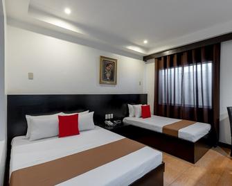 Check Inn Dumaguete - Dumaguete City - Habitación