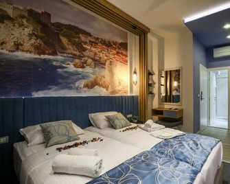 Apartments And Rooms Naida - Dubrovnik - Bedroom