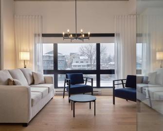Quartier des Marinas - Hôtel Expérience - Magog - Living room