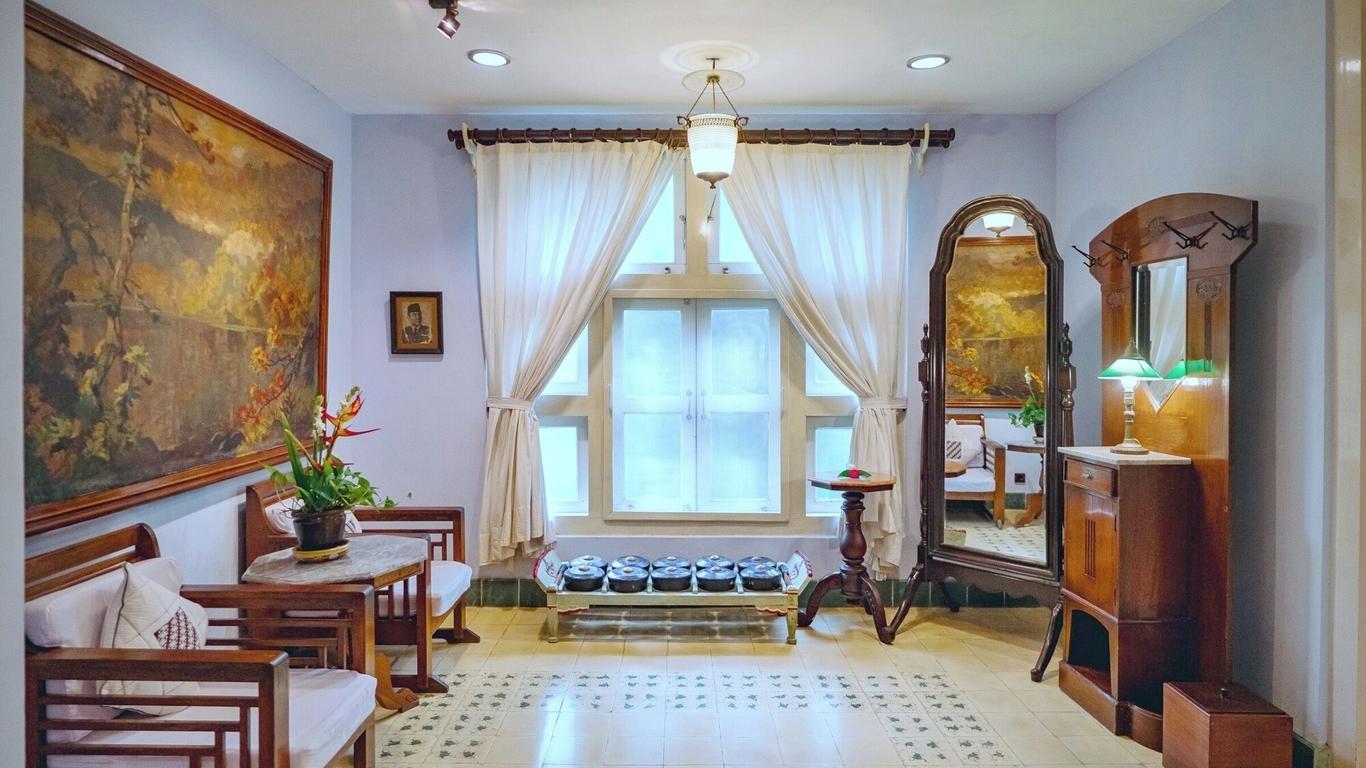 Hotel Tugu Blitar