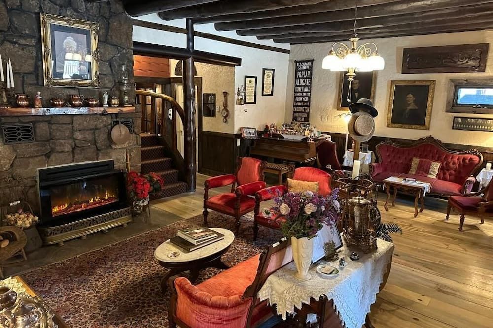 إن أوف جلين هافن - Glen Haven - ردهة