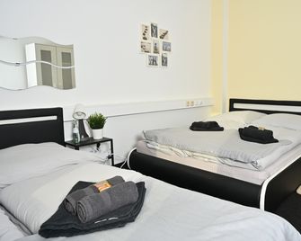 Pott Hostel - Essen Steele - Essen - Chambre
