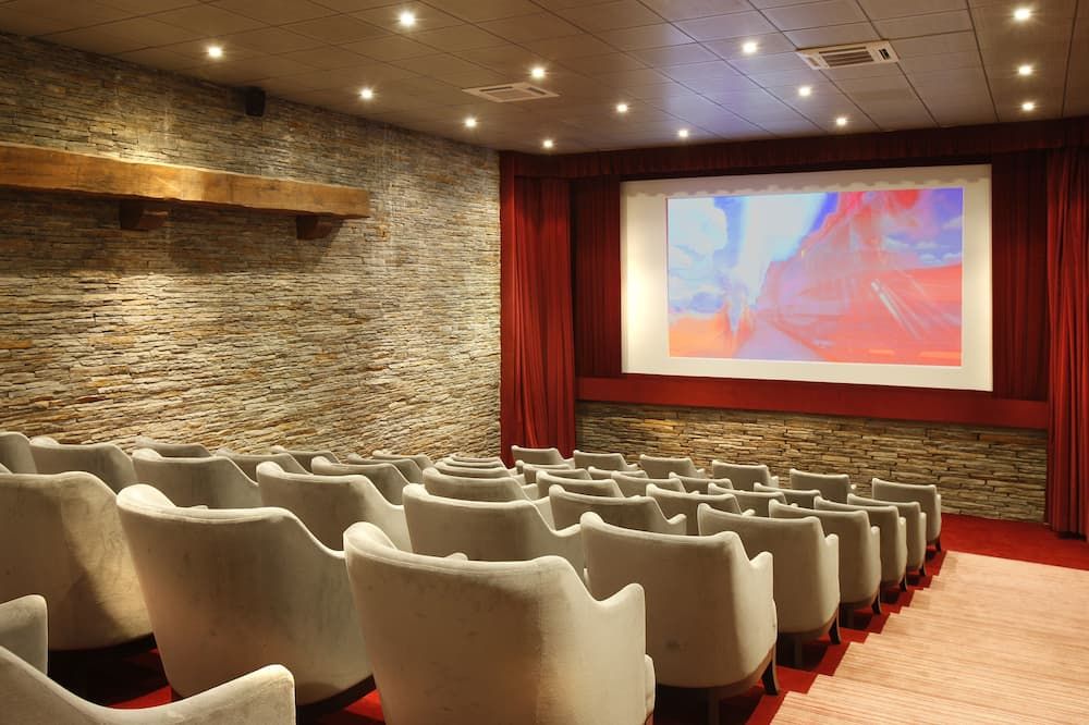 Les Manoirs de Tourgéville - Deauville - Meeting room