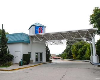 Motel 6 Warwick Ri - Providence Airport - I-95 - Warwick - Bygning
