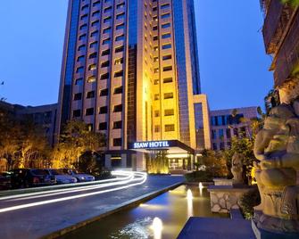 Nanchang Ssaw Hotel - נאנצ'אנג - בניין
