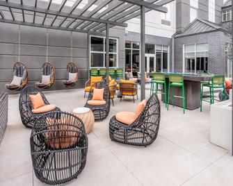 هيلتون جاردين إن ألبوكيركي أبتاون - ألبوكيركي - مبنى