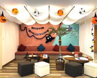 جيست هاوس لاوليا تينوجي - أوساكا - ردهة