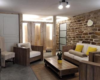 Private swimming pool, Jacuzzi and Sauna at Clair de Lune 4 - Xertigny - Sala de estar