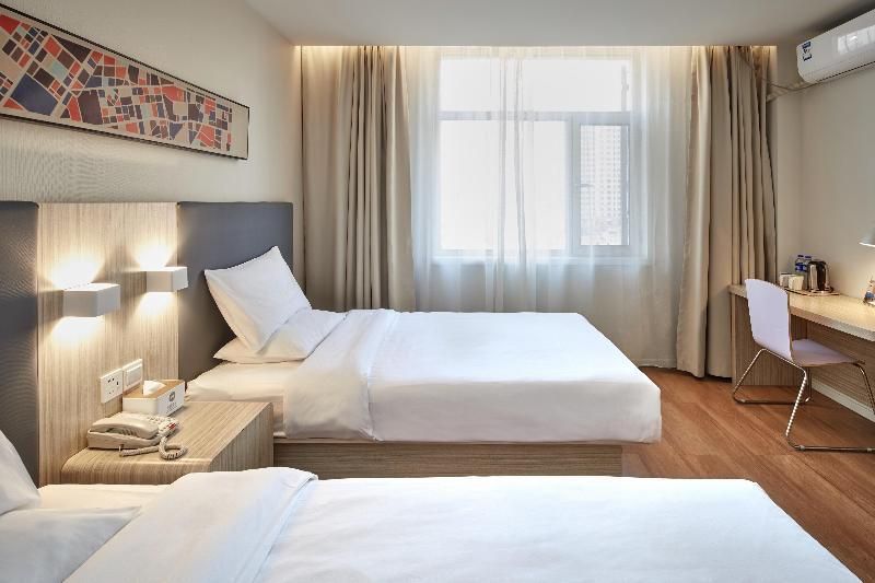 Hanting Hotel Yinchuan Railway Station Xinhualian Plaza - יינצ'ואן - חדר שינה