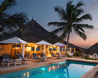 Chuini Zanzibar Lodge By Newmark - Bububu - Zwembad