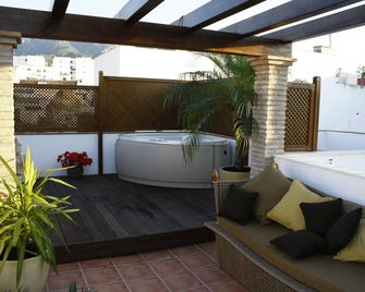 La Villa Marbella - Marbella - Balcony