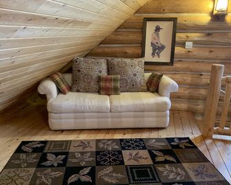 Aspen Sunset Log Cabin - Surrounded By Aspen Trees & Gorgeous Views - Jefferson - Living room