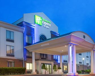Holiday Inn Express Hotel & Suites Easton - Easton - Building
